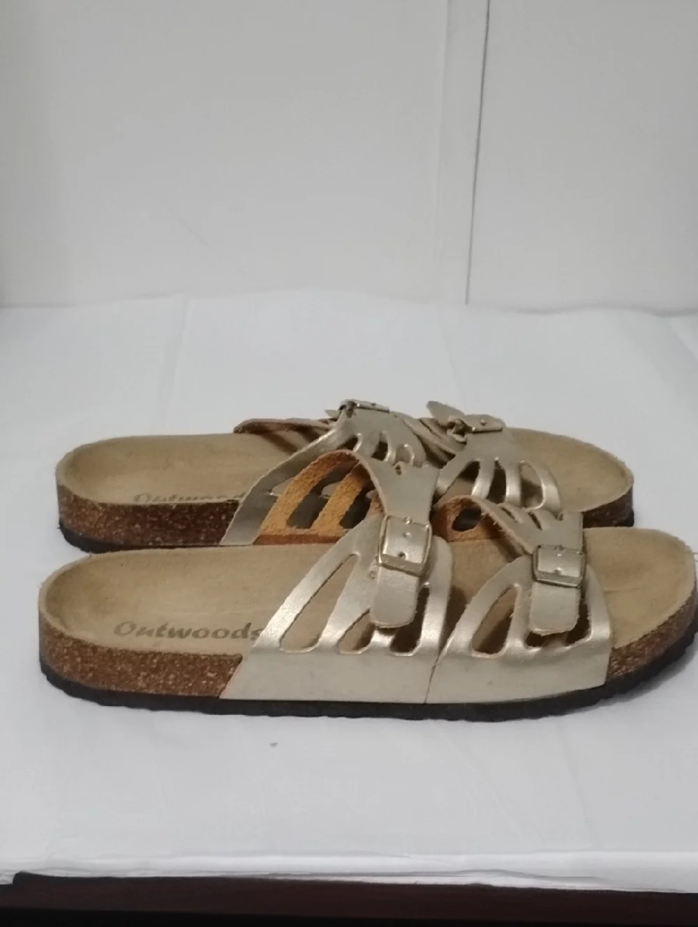 Outwoods Metallic Gold Buckle Slide Sandals‎